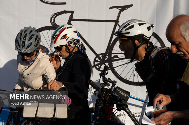همایش دوچرخه سواری بازنشستگان تهران 29