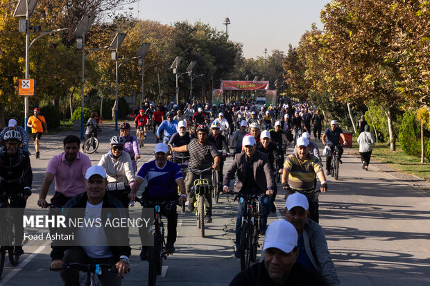 همایش دوچرخه سواری بازنشستگان تهران 32