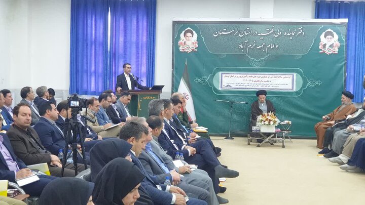 اجرای برنامه جامع کاهش آسیبهای اجتماعی در مدارس لرستان