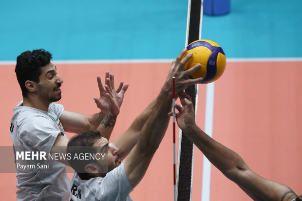 آخرین تمرین مردان والیبال ایران پیش از اعزام به ریاض