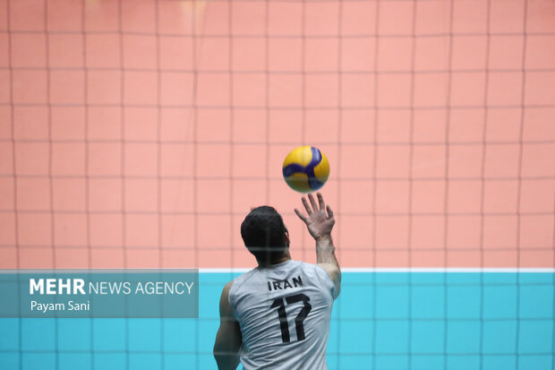 آخرین تمرین مردان والیبال ایران پیش از اعزام به ریاض