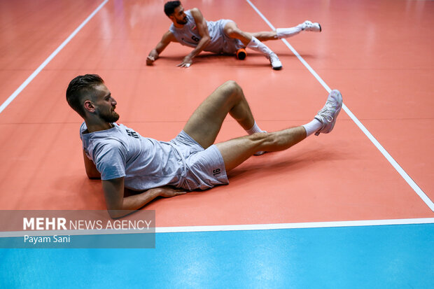 آخرین تمرین مردان والیبال ایران پیش از اعزام به ریاض