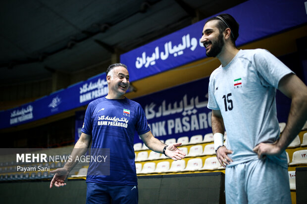 آخرین تمرین مردان والیبال ایران پیش از اعزام به ریاض