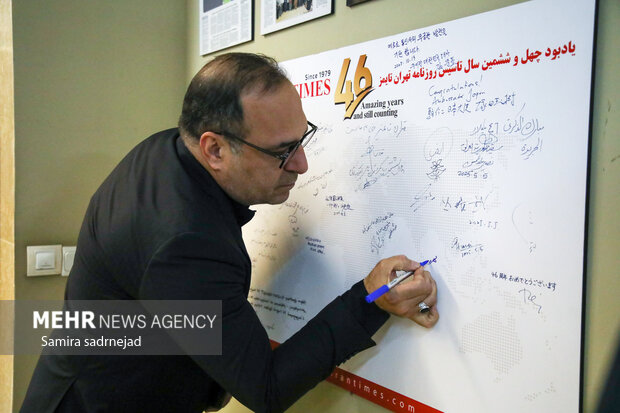 حضور رئیس دانشگاه علوم پزشکی ایران در گروه رسانه‌ای مهر