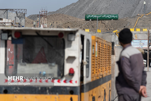 پروژه تونل در حال احداث انتقال آب هزار مسجد به مشهد