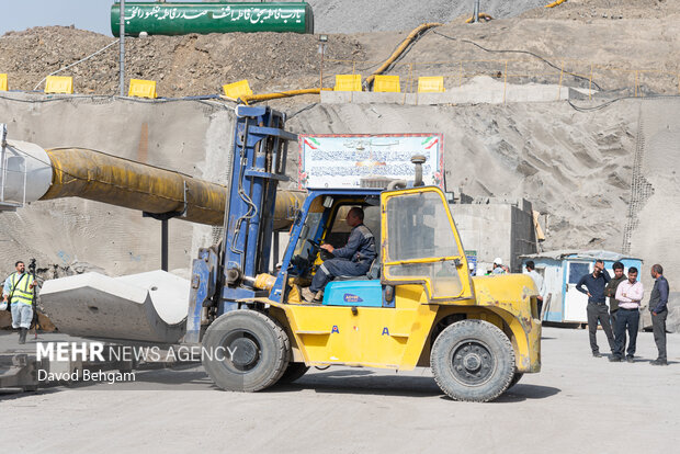 پروژه تونل انتقال آب هزارمسجد به مشهد مقدس