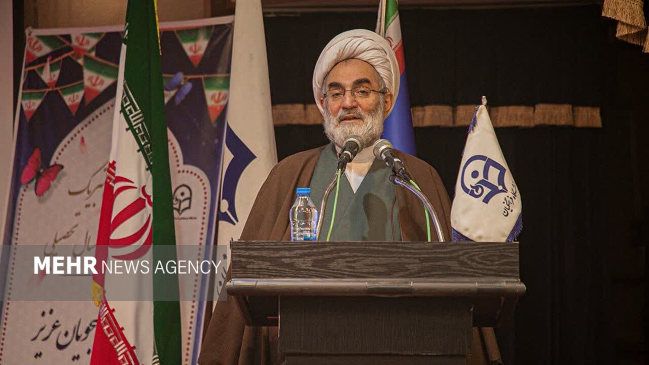 آیت‌الله فلاحتی: انقلاب اسلامی ظرفیت‌های فکری ملت‌ها را بیدار کرد