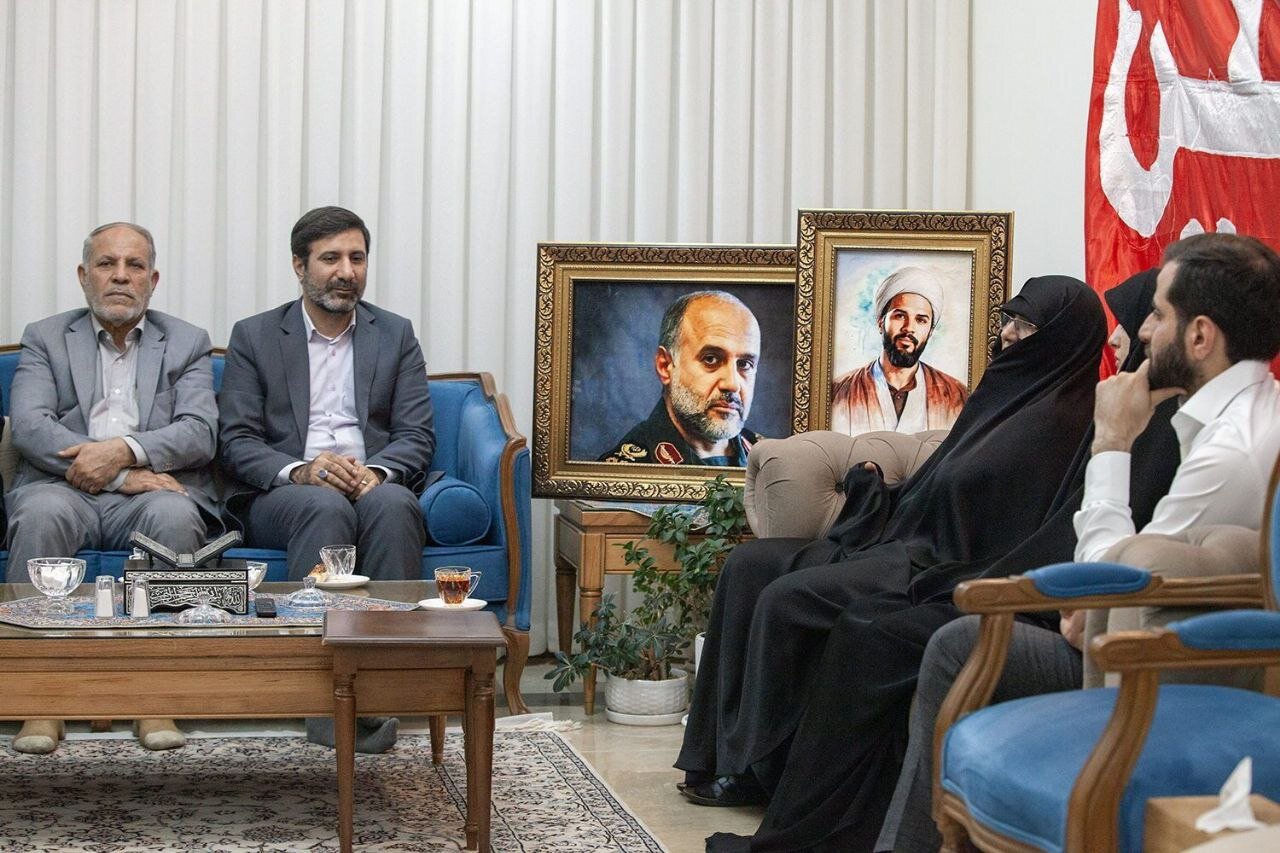 رشيد،شهيد،سردار،شهادت،شهيدان،نگهبان،خانواده،شوراي،زينب،حضرت، ...