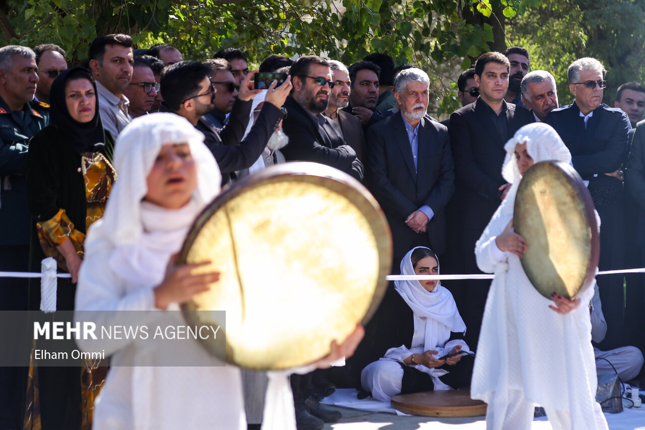 مريوان،هورامي