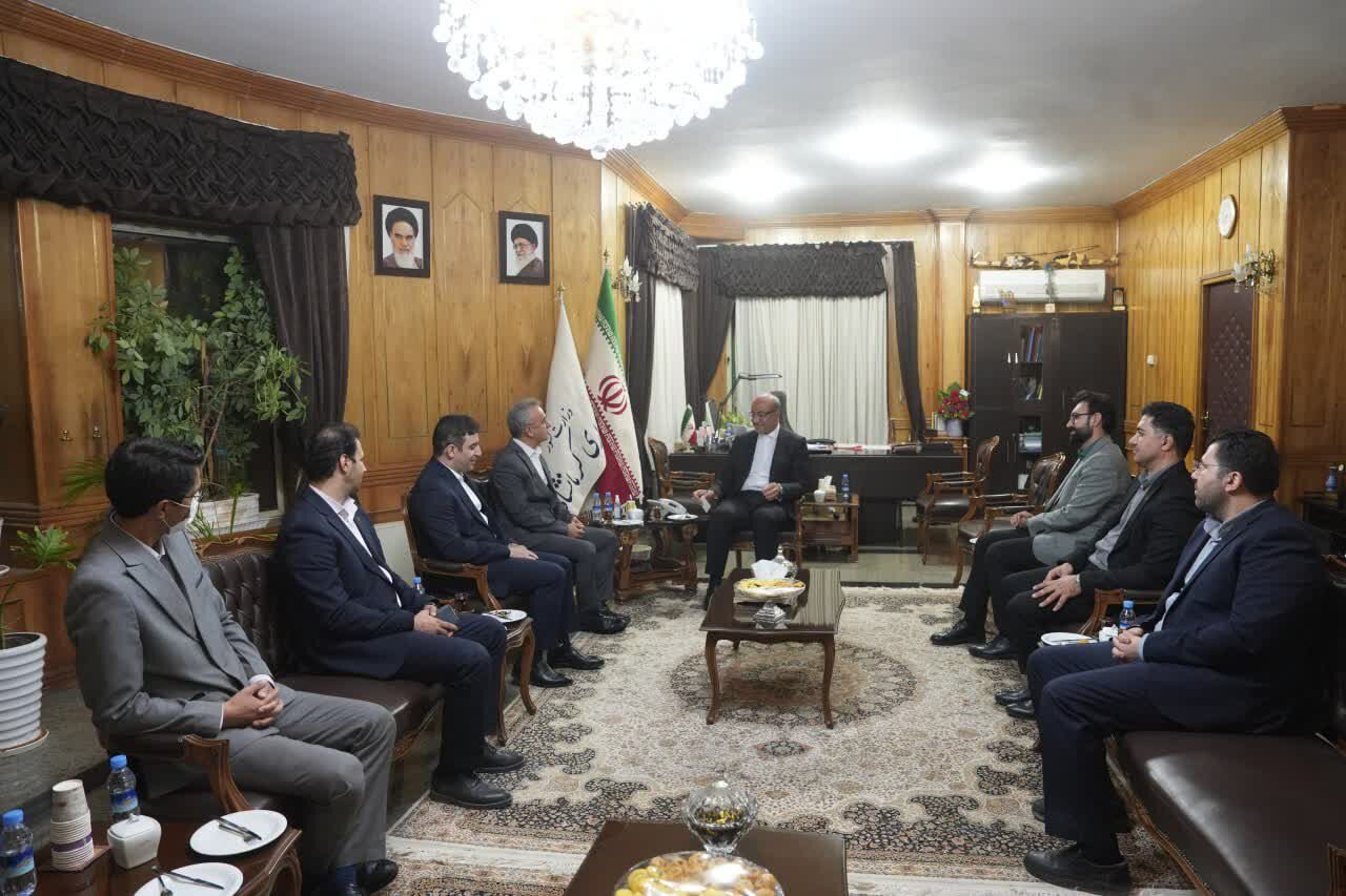توسعه ظرفیتهای پژوهشی کرمانشاه در دستور کار استاندارد توسعه ظرفیتهای پژوهشی کرمانشاه در دستور کار استاندارد