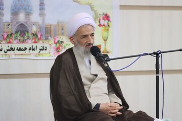 آیت الله لائینی: مردمی سازی مساجد کلید پیشرفت و پویایی محلات است