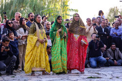 جشنواره تئاتر خیابانی مریوان؛ نماد بلوغ هنری و تبادل فرهنگی بین‌المللی