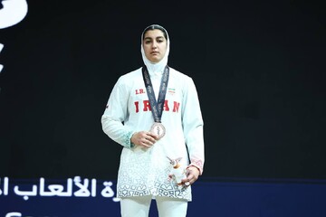 Weightlifter Hosseini collects bronze: 2026 AYG