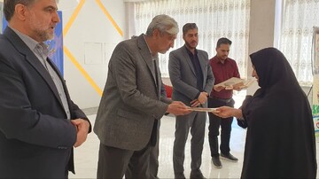 گرامیداشت مقام همسران جانبازان ۷۰ درصد در تویسرکان برگزار شد