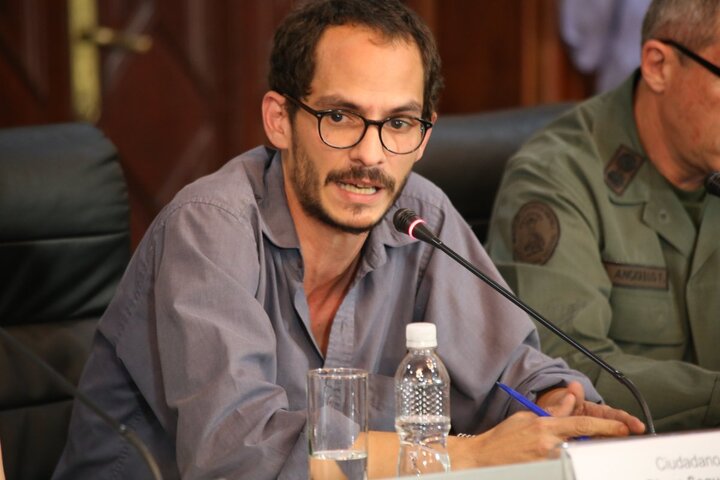 חוסר הביטחון בעקבות דעיכה; הצגת כוח טראמפ בוונזואלה מלחמה נגד רב-קוטביות