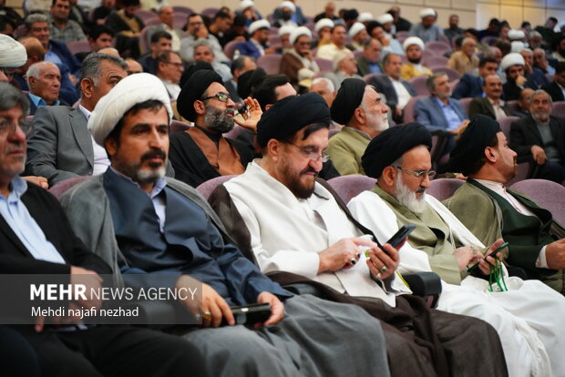 دومین کنگره ملی بزرگداشت مقام علمی و برسی اندیشه‌های آیت الله العظمی سید کرامت الله ملک حسینی