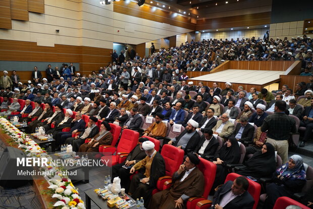 دومین کنگره ملی بزرگداشت مقام علمی و برسی اندیشه‌های آیت الله العظمی سید کرامت الله ملک حسینی