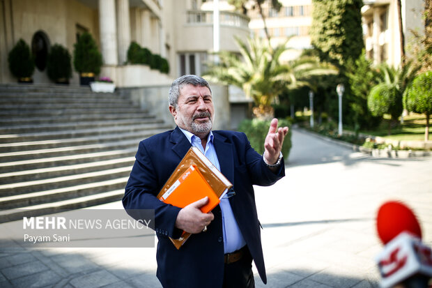 حاشیه جلسه هیئت دولت