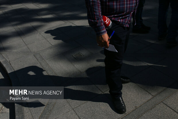 حاشیه جلسه هیئت دولت