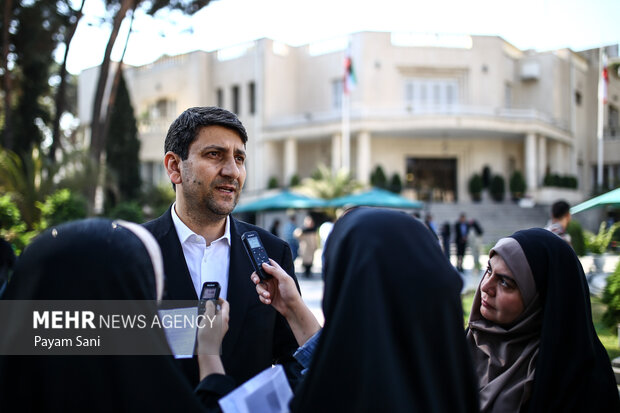 حاشیه جلسه هیئت دولت