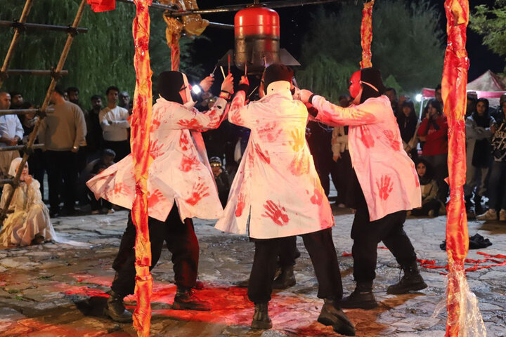 روایتی از جنگ و قدرت؛ تئاتر خیابانی بر فرهنگ و اندیشه تاثیر میگذارد