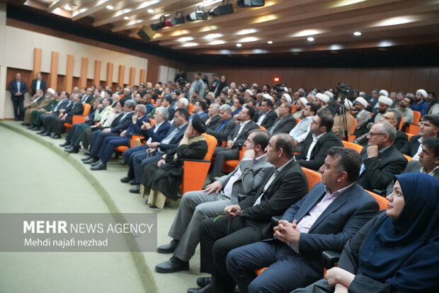 اختتامیه دومین کنگره ملی بزرگداشت مقام علمی و برسی اندیشه های آیت الله عظمی سید کرامت الله ملک حسینی