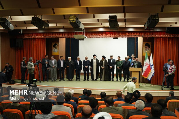 اختتامیه دومین کنگره ملی بزرگداشت مقام علمی و برسی اندیشه های آیت الله عظمی سید کرامت الله ملک حسینی