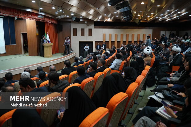 اختتامیه دومین کنگره ملی بزرگداشت مقام علمی و برسی اندیشه های آیت الله عظمی سید کرامت الله ملک حسینی