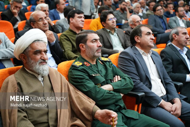 اختتامیه دومین کنگره ملی بزرگداشت مقام علمی و برسی اندیشه های آیت الله عظمی سید کرامت الله ملک حسینی