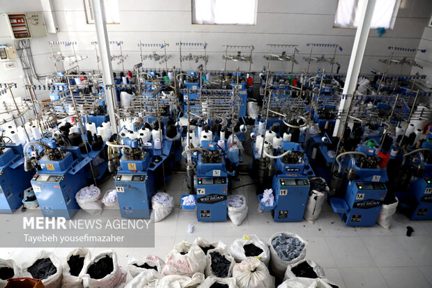 روستای لتگاه همدان؛ قطب تولید جوراب کشور