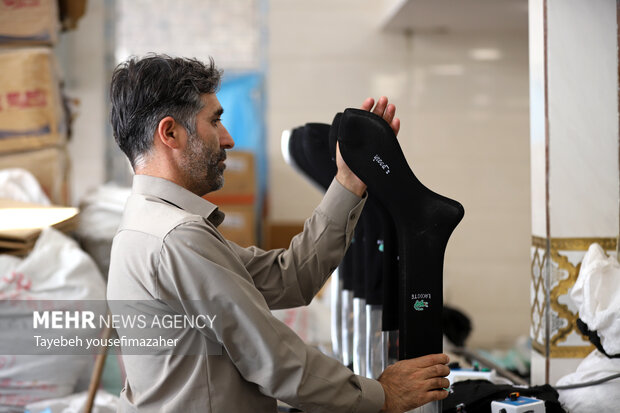 روستای لتگاه همدان؛ قطب تولید جوراب کشور