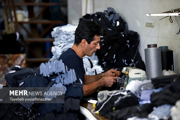 روستای لتگاه همدان؛ قطب تولید جوراب کشور