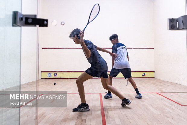 مسابقه اسکواش ایران جونیور 32