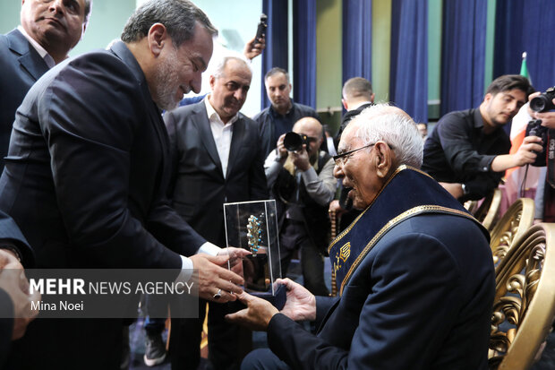 سفر وزیر امور خارجه به تبریز