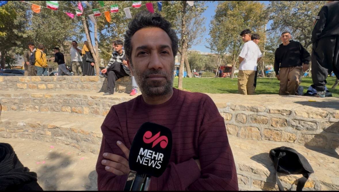 تئاتر،مريوان،خياباني،جشنواره،فرهنگي،آئيني،رادمنش،رويداد،هنرم ...