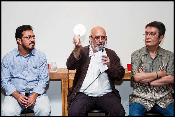 شنیدن موسیقی بارانی در روزهای بیباران؛ در دنیای تو ساعت چند است؟