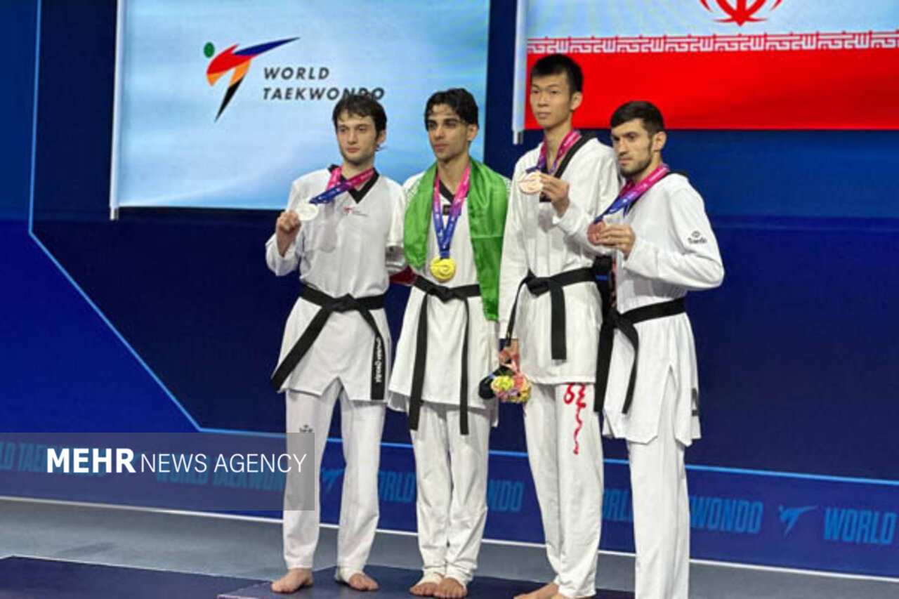 طلسم ۱۰ ساله «طلای» تکواندو ایران شکست/ ابوالفضل زندی قهرمان جهان شد