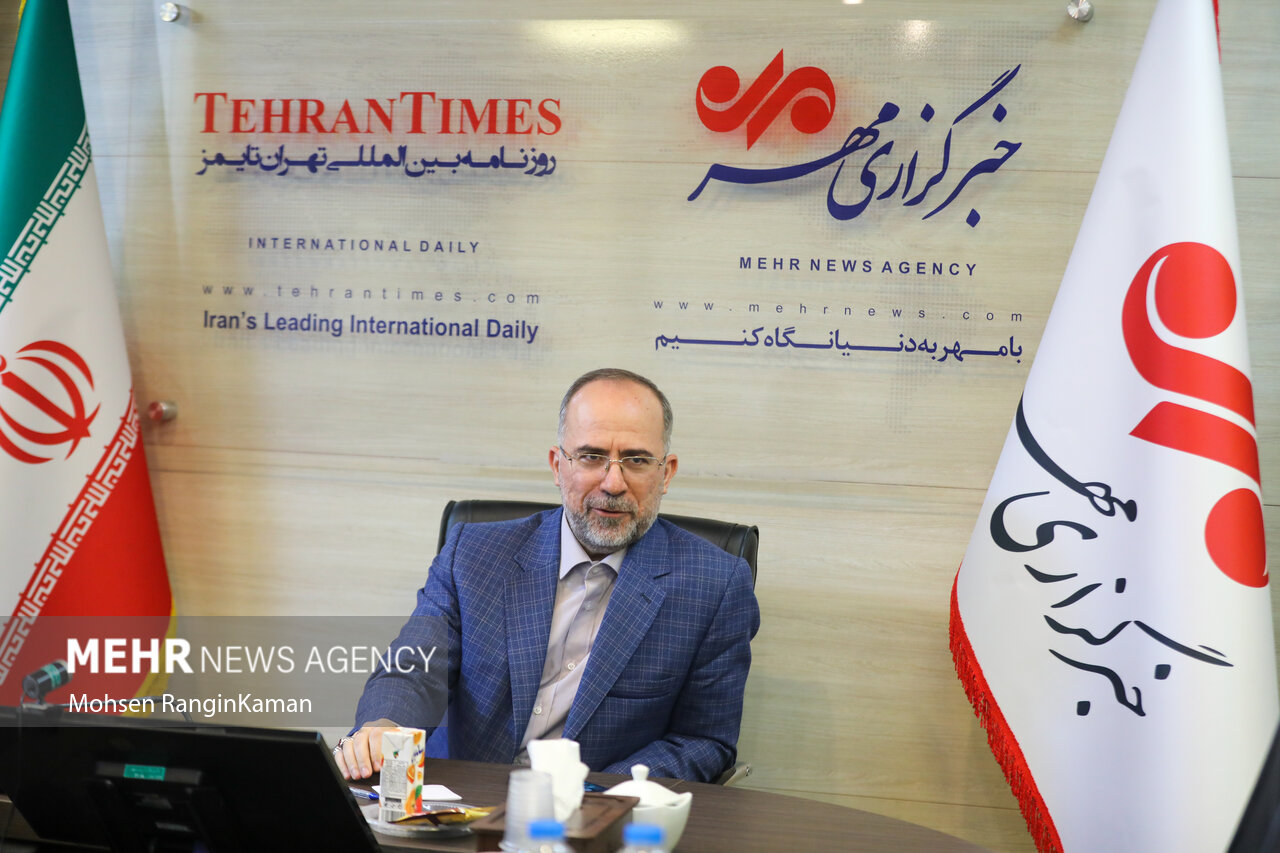 «شهوت شهرت» ترفند شیطان در هیئت؛ برخی مداحی را راه امرار معاش می دانند