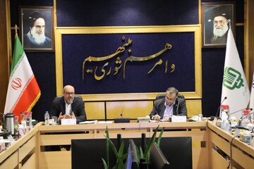 نشست بنیاد مستضعفان با دانشگاه صنعتی شریف برگزار شد