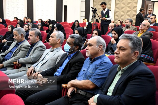 جشنواره منطقه ای مطبوعات شرق کشور در بیرجند