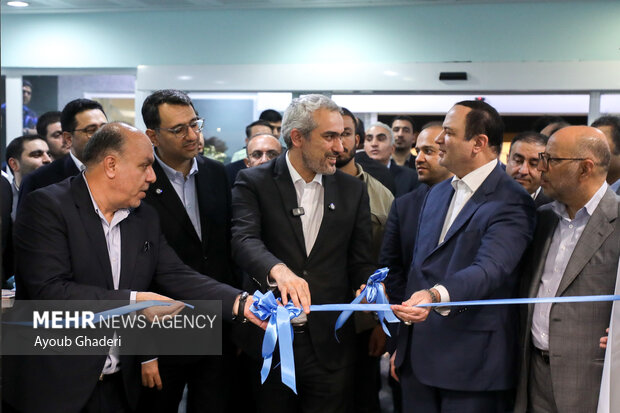 افتتاح طرح‌های زیرساختی فرودگاه کیش با حضور وزیر امور اقتصادی و دارایی