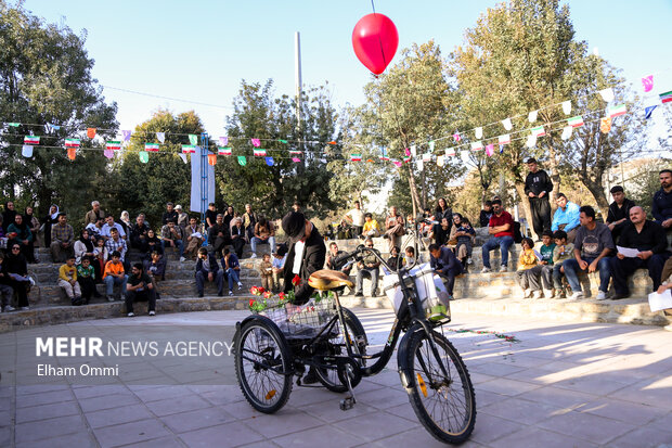 نمایش‌های بخش فراگیر معلولان جشنواره تئاتر مریوان