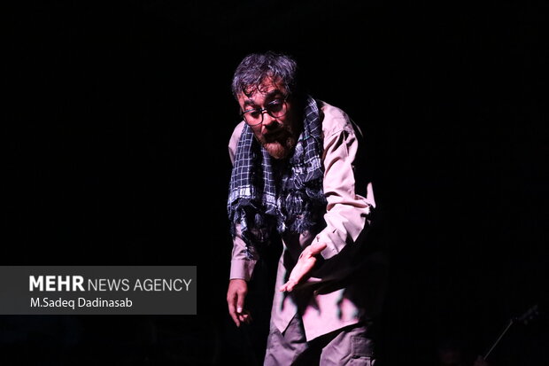 جشنواره استانی مونولوگ حسن حسن