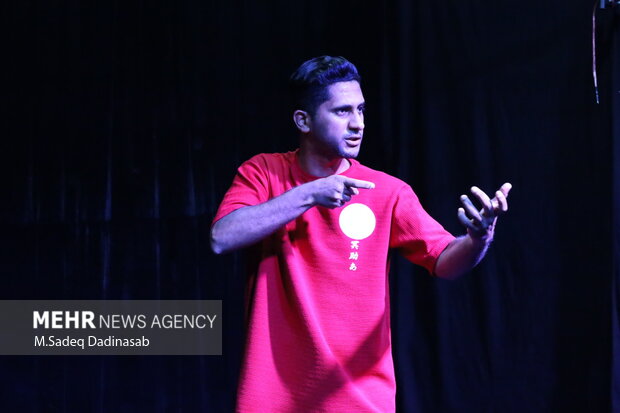 جشنواره استانی مونولوگ حسن حسن