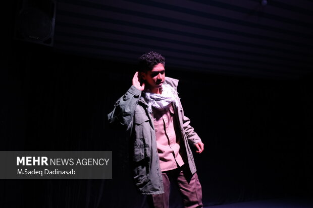 جشنواره استانی مونولوگ حسن حسن