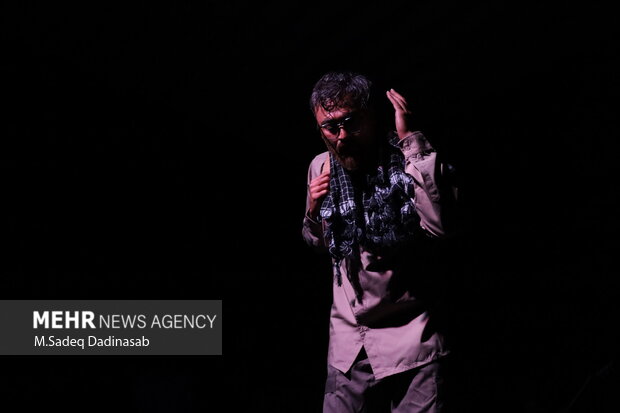 جشنواره استانی مونولوگ حسن حسن