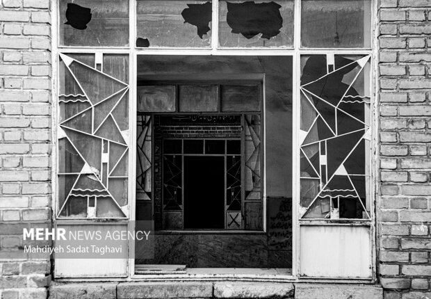 حال ناخوش مزار خفتگان باغ رضوان قم