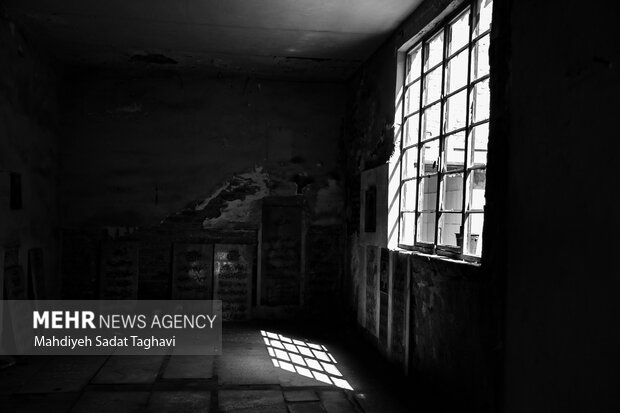 حال ناخوش مزار خفتگان باغ رضوان قم