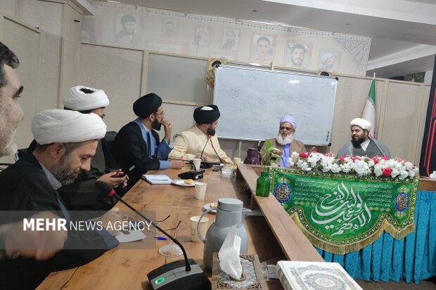 علمای شیعه و اهل سنت: «تبیین» سپر مستحکم دربرابر پروژه‌های دشمنان است