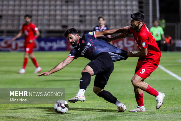 لیگ برتر فوتبال - تراکتور و پرسپولیس 12